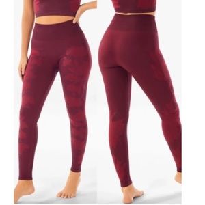 Fabletics High-waisted Seamless Floral Leggings